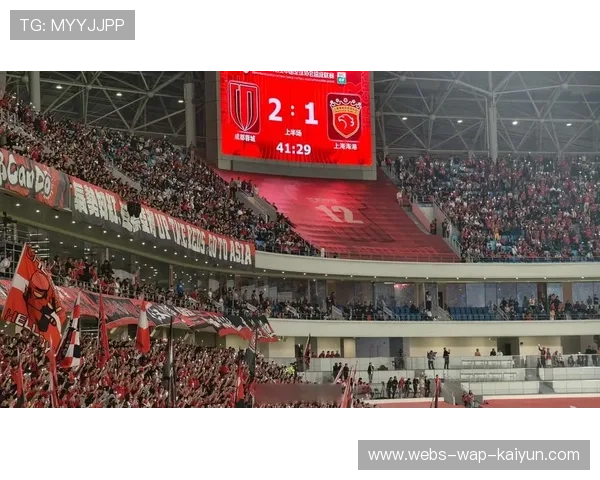 成都蓉城帅惟浩边路突破，多次射门威胁：新一代锋线之星的崛起