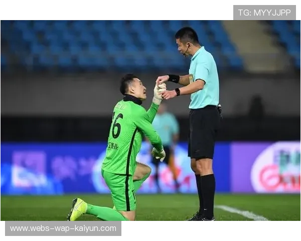 中超门将扑救角度训练:提升守门技巧的秘密武器 中超门将扑救角度训练:提升守门技巧的秘密武器